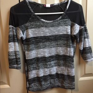 Cute black and grey top
